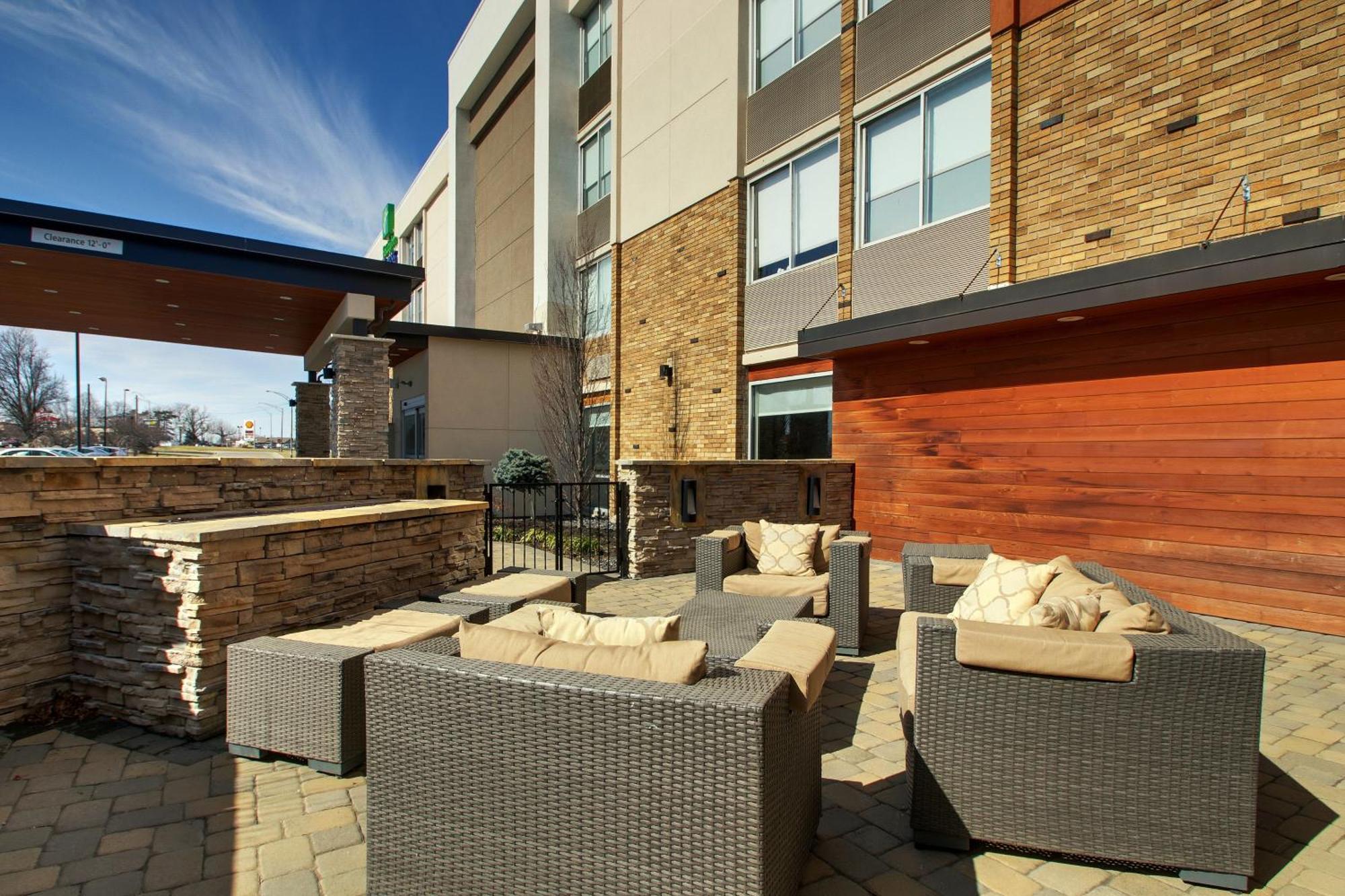 Holiday Inn Express & Suites Wapakoneta By Ihg Exteriér fotografie